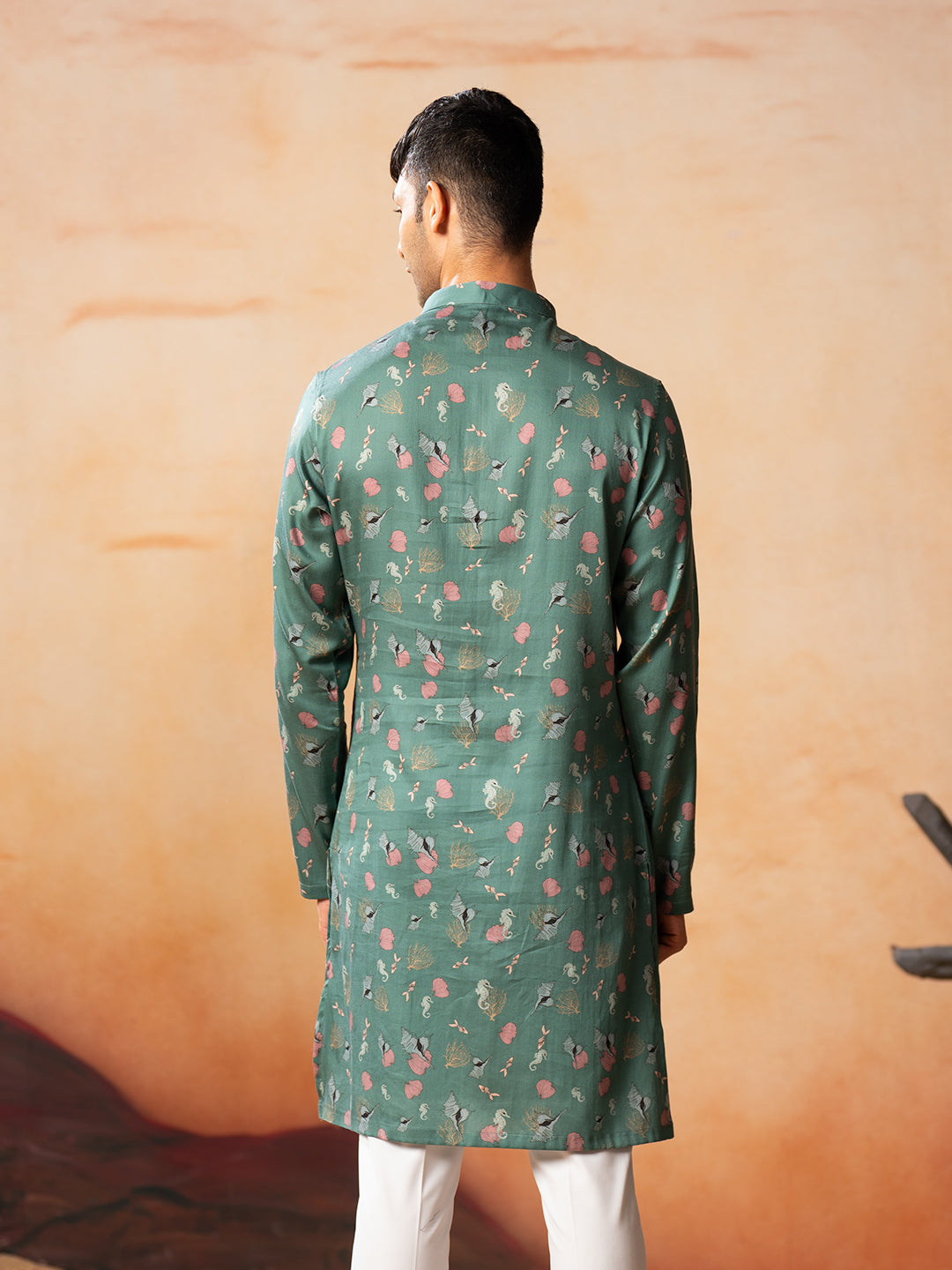 Green Floral Printed Kurta by Hilo Design
