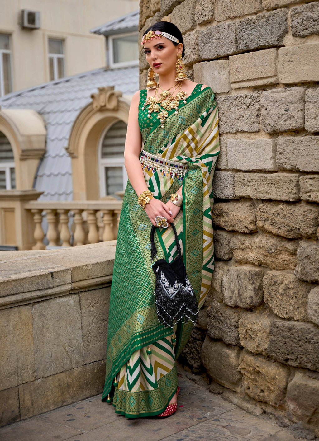 Monjolika Fashion Green Color Weaving Border Silk Saree With Blouse