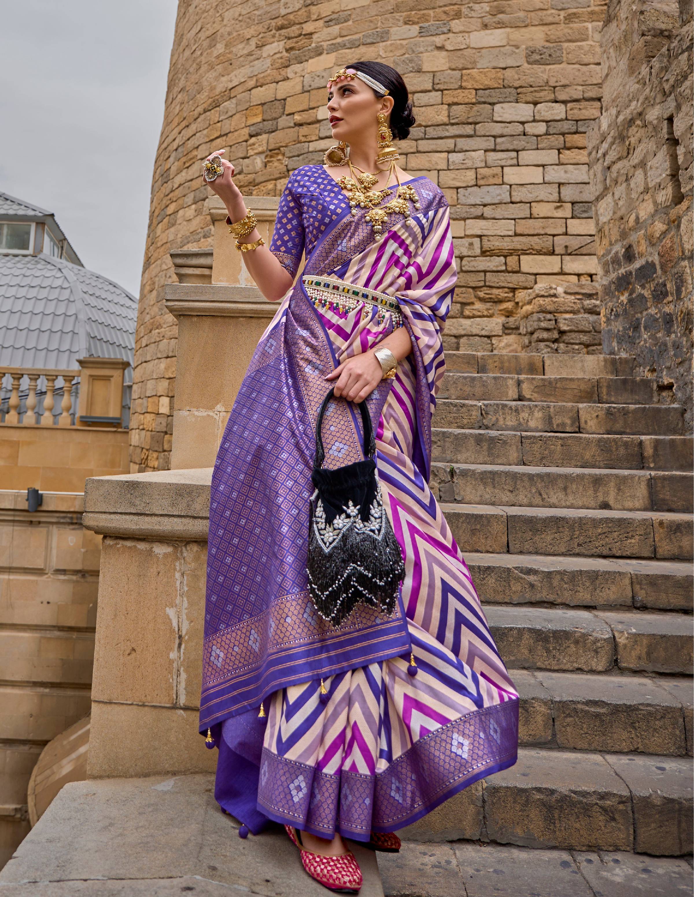 Monjolika Fashion Violet Color Weaving Border Silk Saree With Blouse