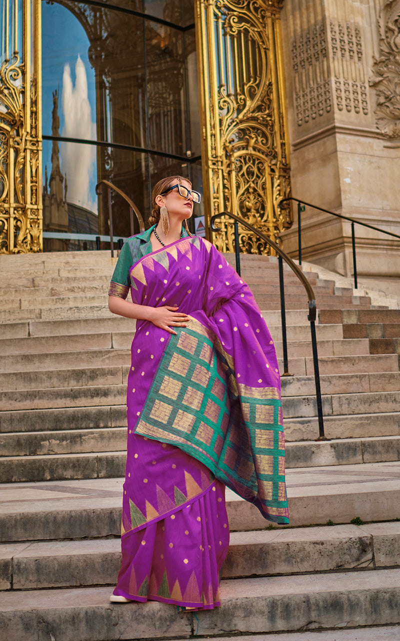 Monjolika Fashion Purple Color Silk Women'S Traditional Saree