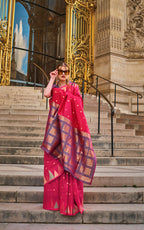 Monjolika Fashion Crimson Red Color Silk Women'S Traditional Saree