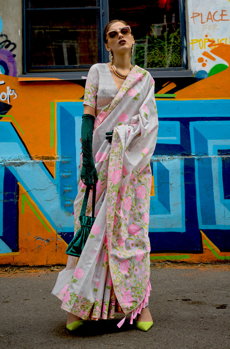 Monjolika Fashion Handloom Weaving Ethnic Saree In Grey