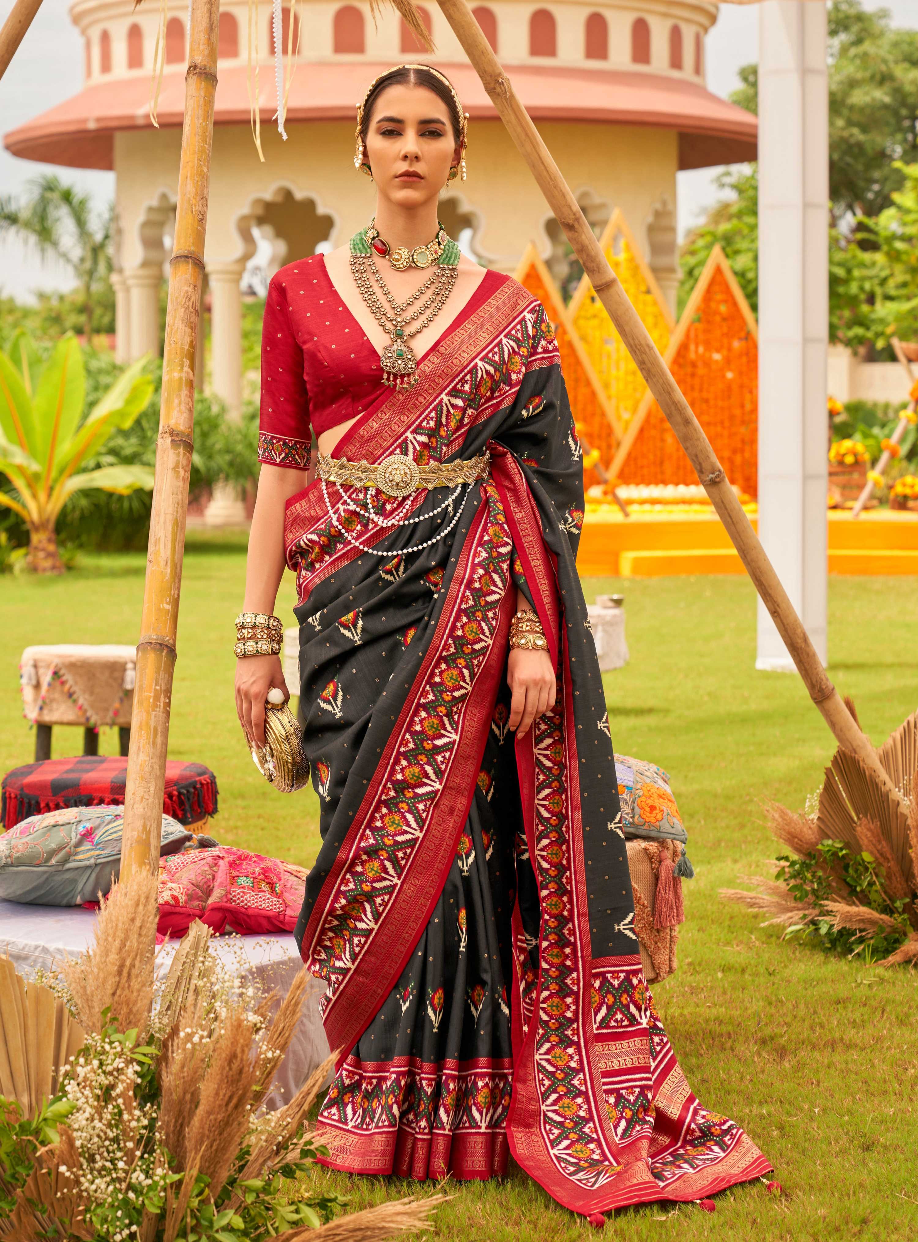 Monjolika Fashion Black Colour Sigma Silk Patola Printed Saree With Blouse - Distacart