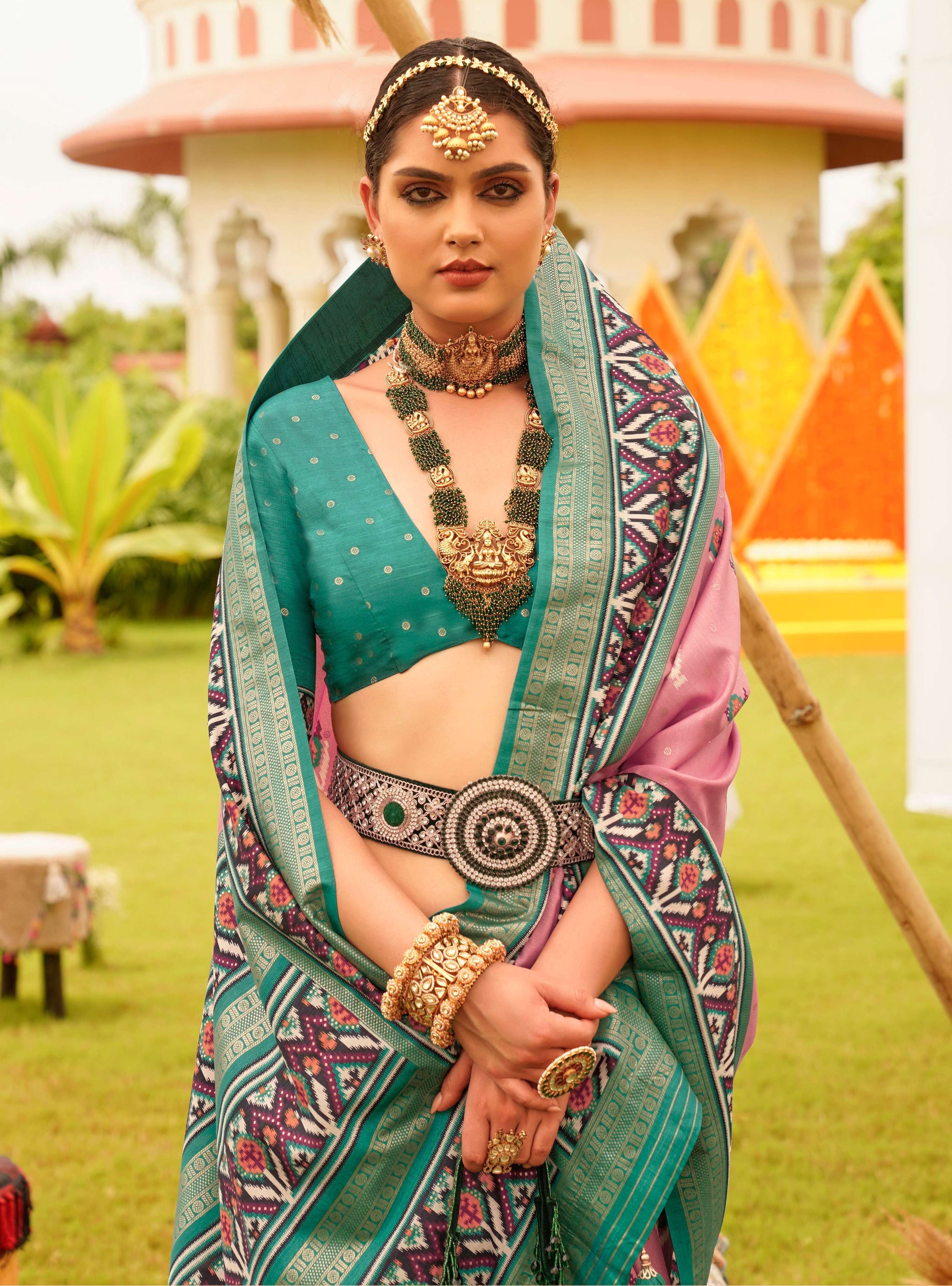 Monjolika Fashion Salmon Colour Sigma Silk Patola Printed Saree With Blouse - Distacart