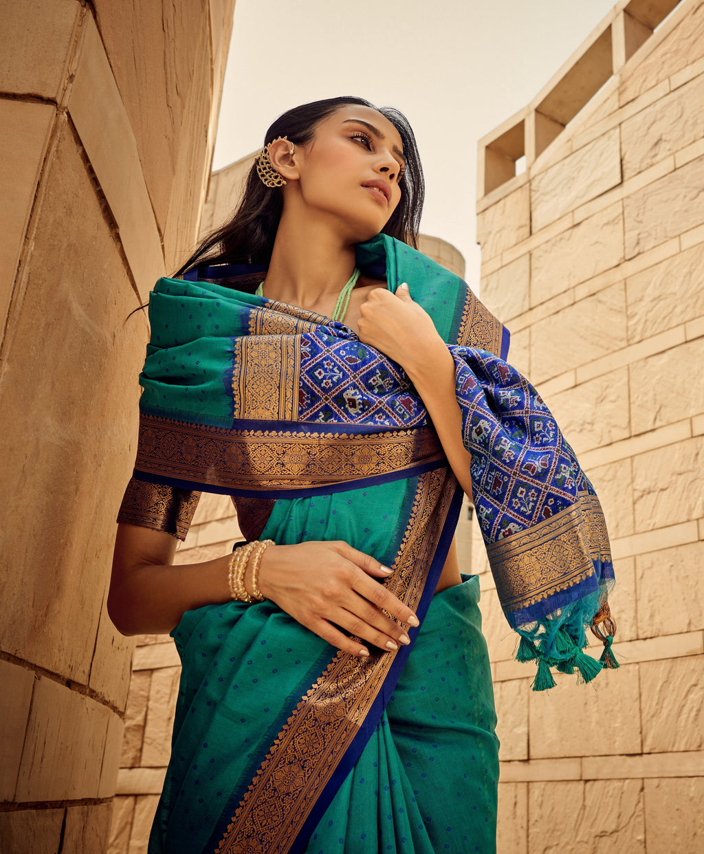 Monjolika Fashion Teal Blue Color Handloom Silk Patola Printed Saree With Blouse - Distacart