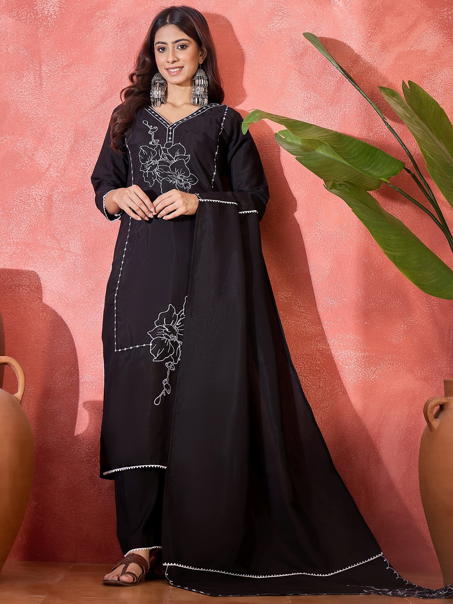 Joban Fashion Black Silk Embroidery Readymade Kurta Set - Distacart