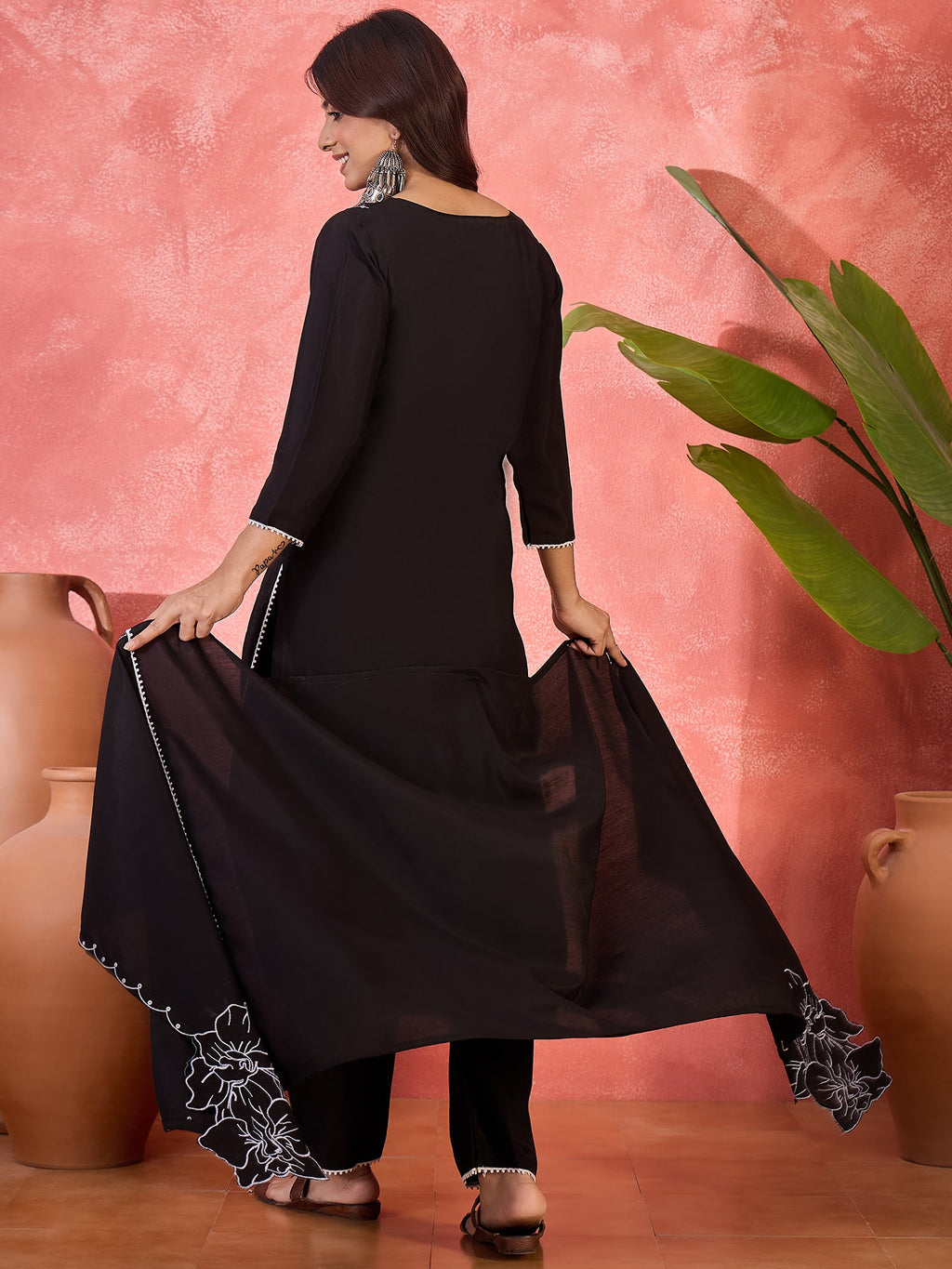 Joban Fashion Black Silk Embroidery Readymade Kurta Set - Distacart