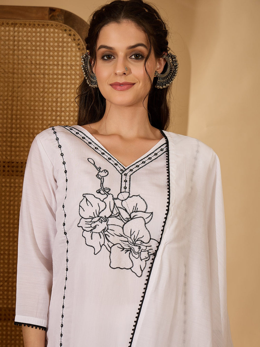 Joban Fashion White Silk Embroidery Readymade Kurta Set - Distacart