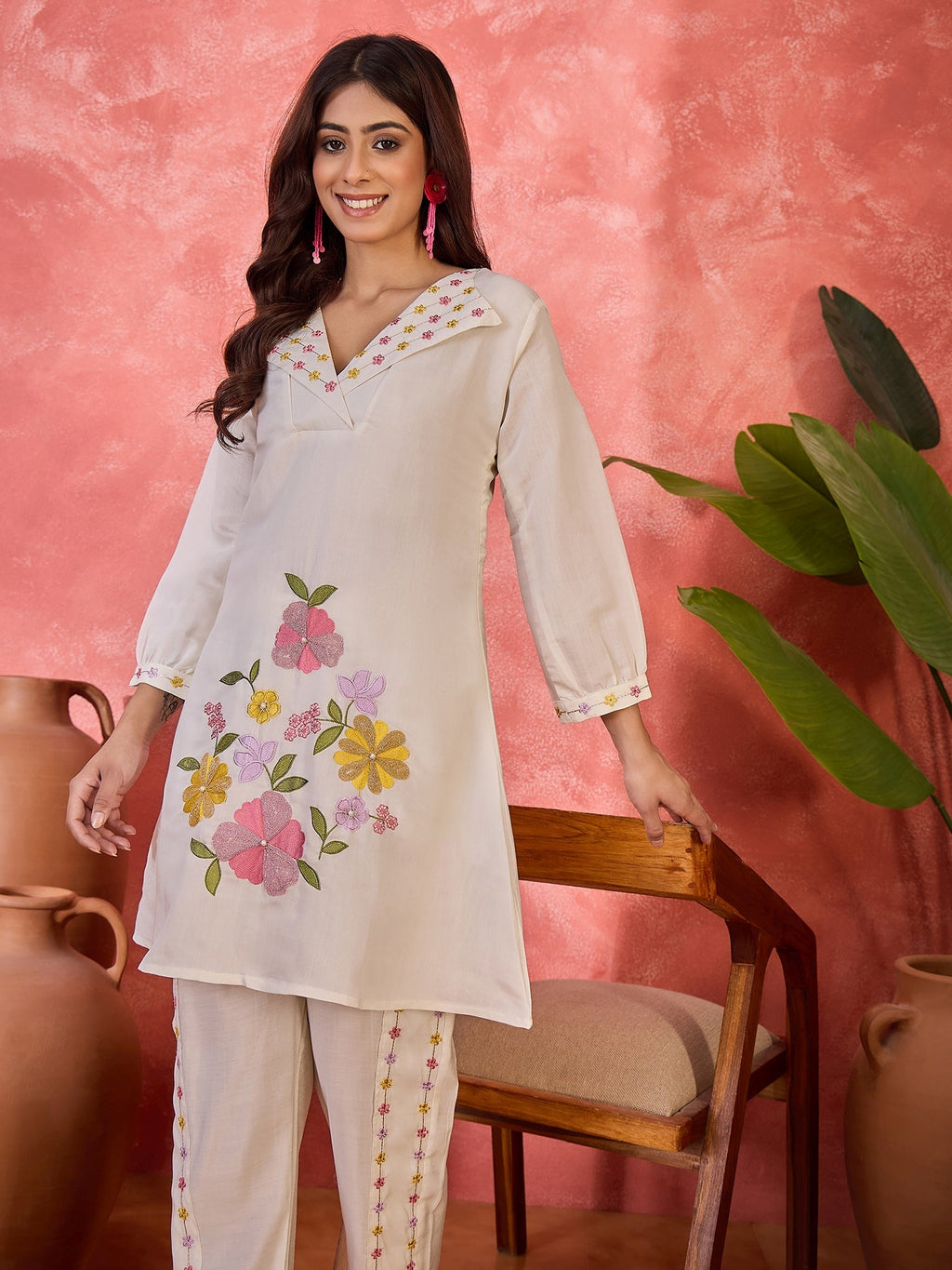 Joban Fashion Off White Silk Embroidered Readymade Kurta Set - Distacart