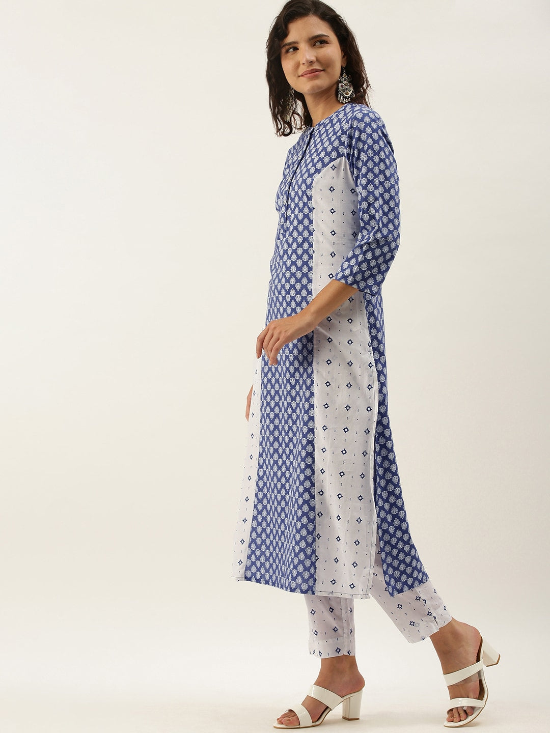 Sangria Women White Ethnic Motifs Printed Panelled Pure Cotton Kurta with Trousers