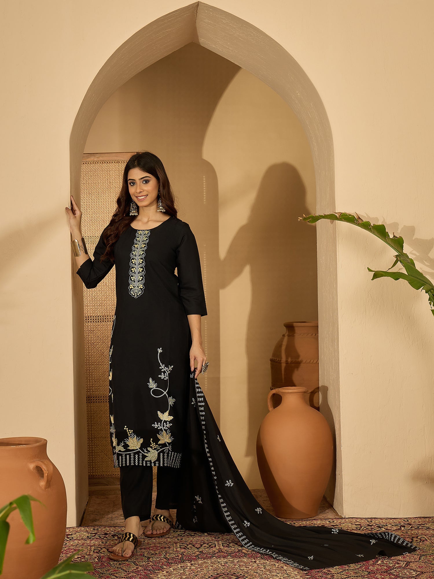 Joban Fashion Black Silk Embroidery Readymade Kurta Set - Distacart