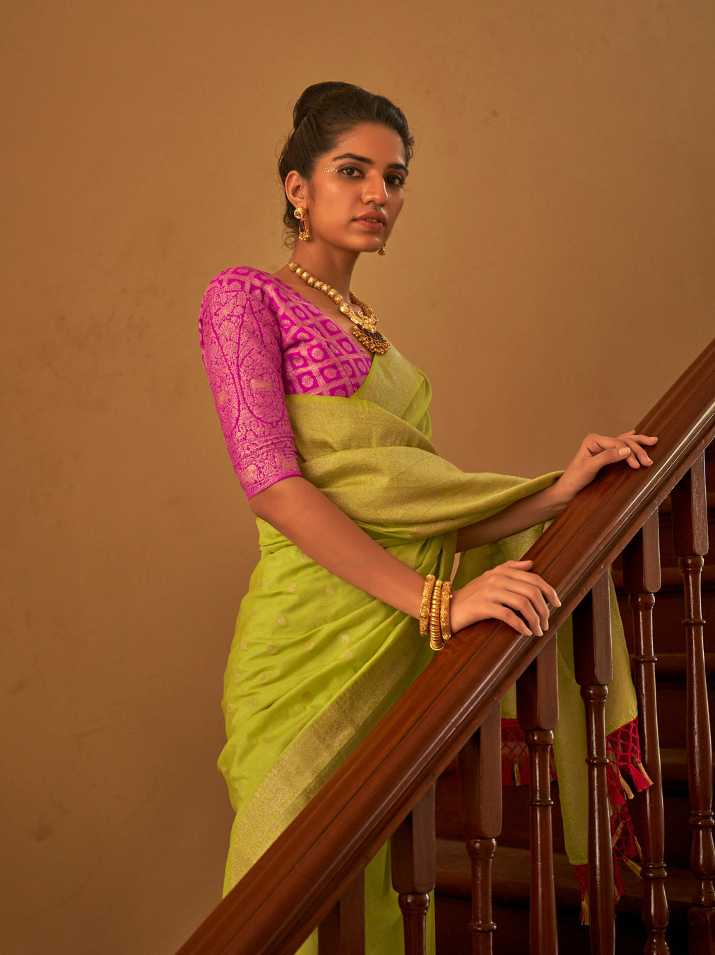 Monjolika Fashion Lime Colour Weaving Nylon Silk Saree