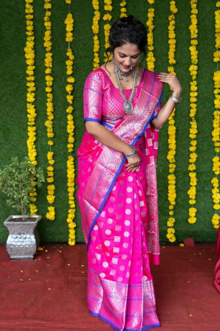 Jyoti Fashion Women's Pink Soft Handloom Silk Zari Woven Saree with Blouse