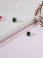 stone stud (green) - Ruby Raang - Distacart