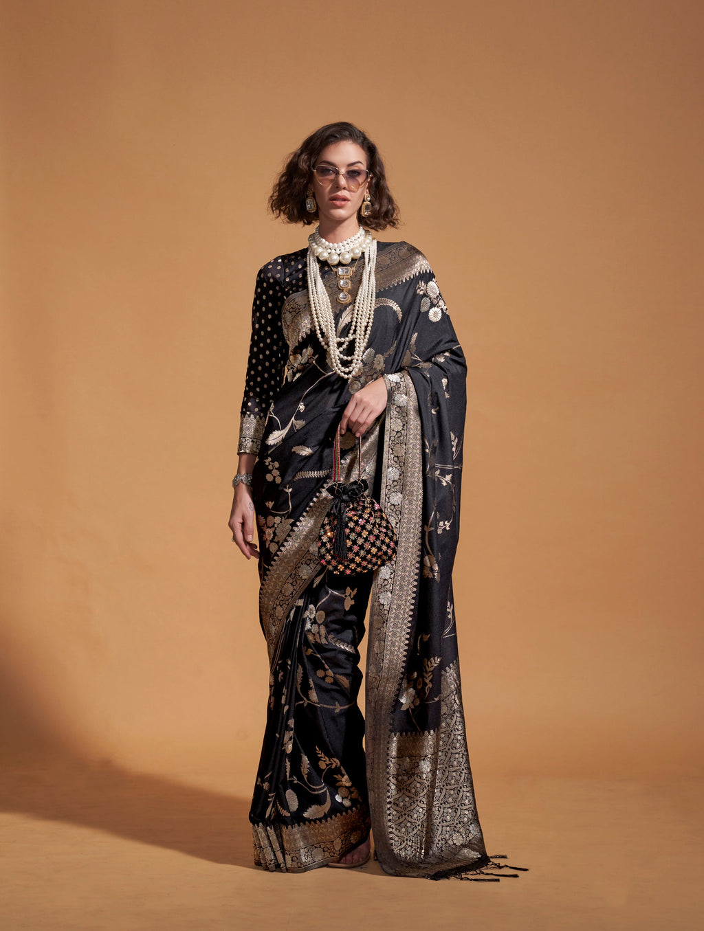 Monjolika Fashion Black Silk Weaving Designer Traditional Saree - Distacart