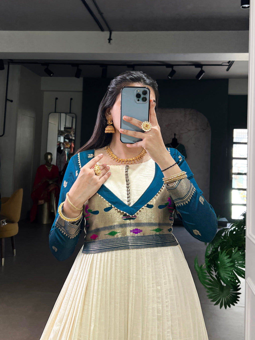 Lorenvalley Fashion Off White Vichitra Silk Zari Weaving Work With Lace Touch Up Gown