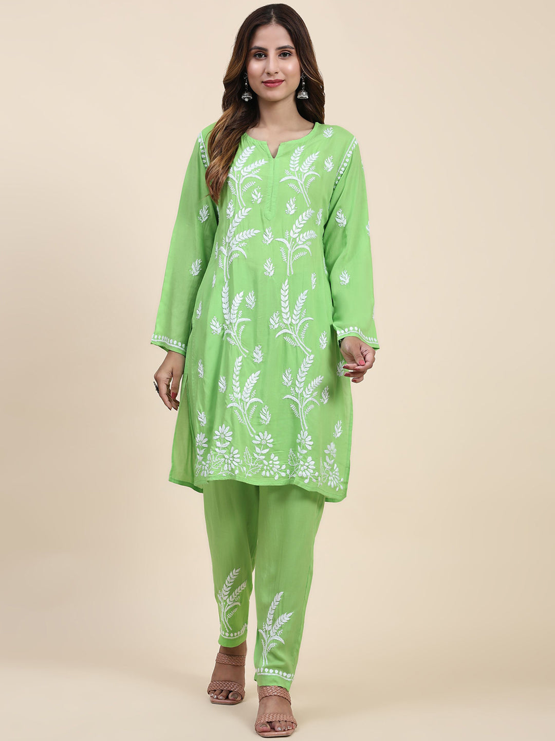 HOUSE OF KARI Floral Embroidered Chikankari Pure Cotton Kurta with Trousers