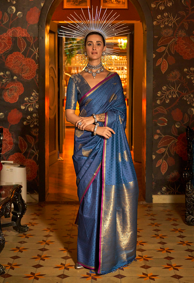 Monjolika Fashion Handloom Silk Weaving Navy Blue Trendy Saree