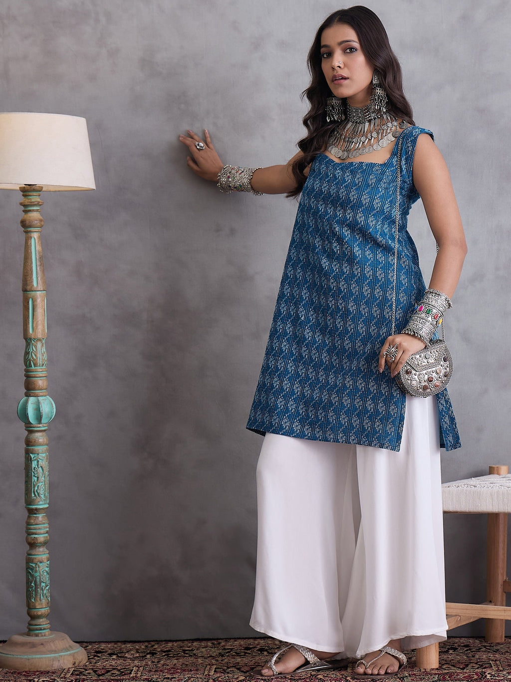 InWeave Blue Ikkat Kantha Kurta