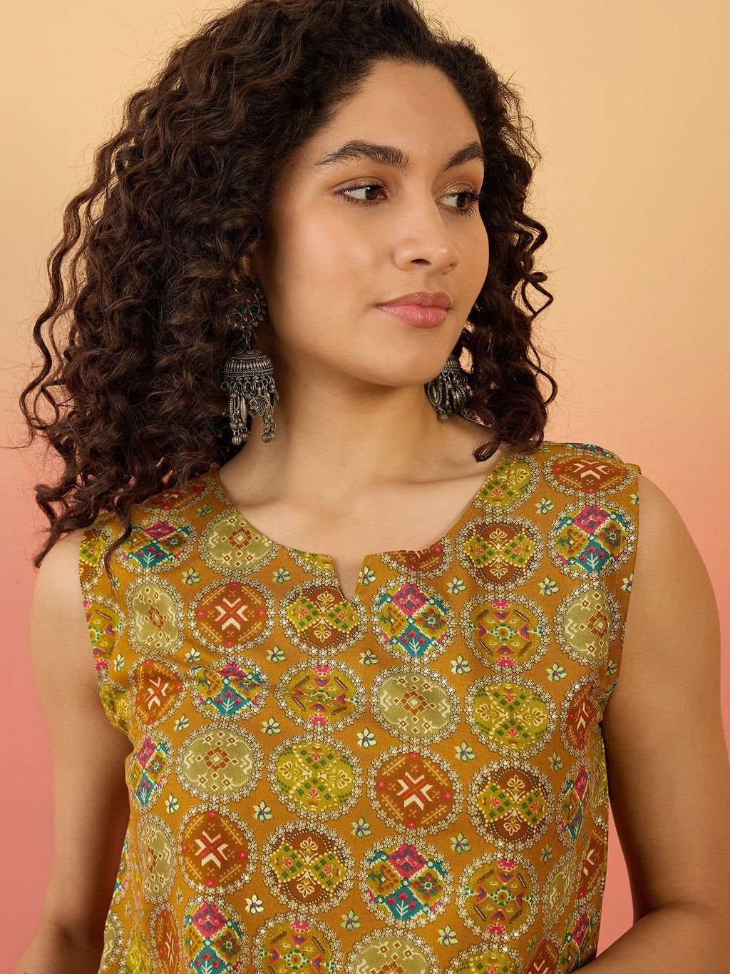 InWeave Ochre Round Multi Foil W/S Top
