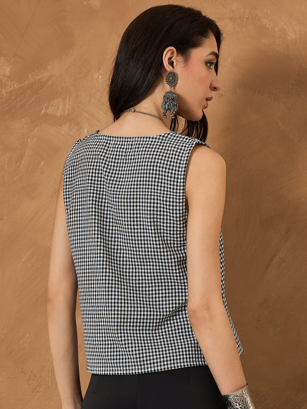 InWeave Black Small Check Sleeveless Top