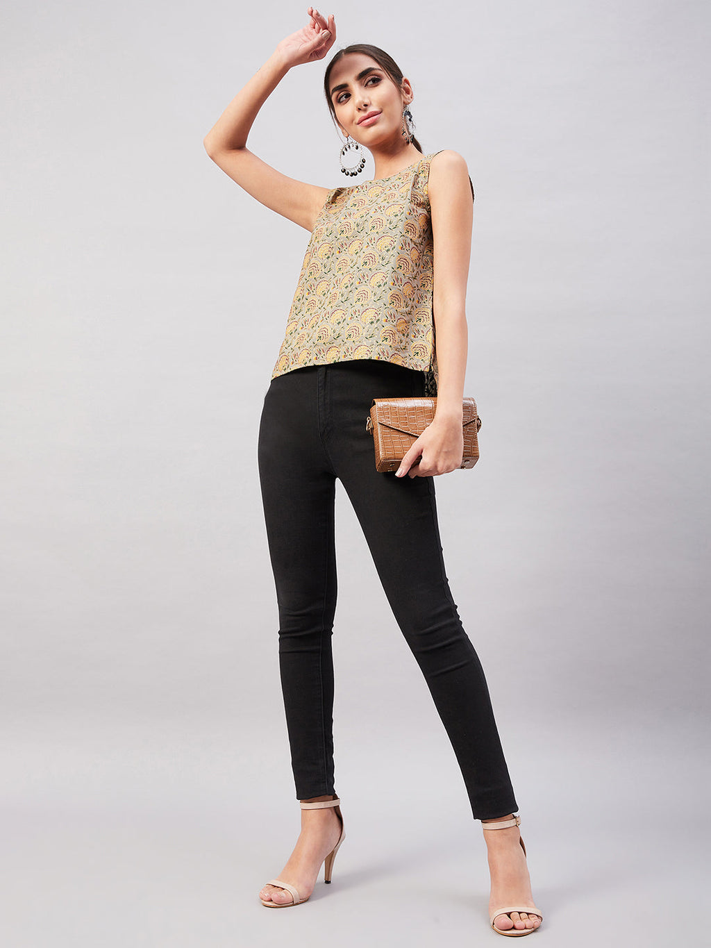 InWeave Grey Gold Floral W/U Top