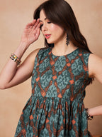 InWeave Aqua Pearl Abstract Printed Round Neck Top