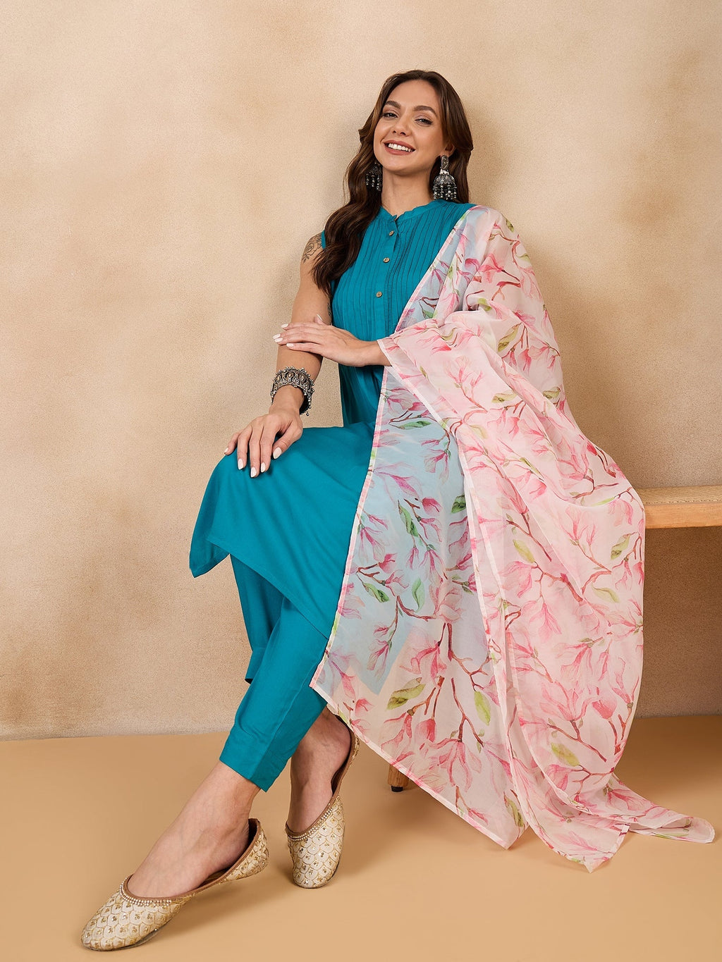 InWeave White Peach Floral Print Organza Dupatta