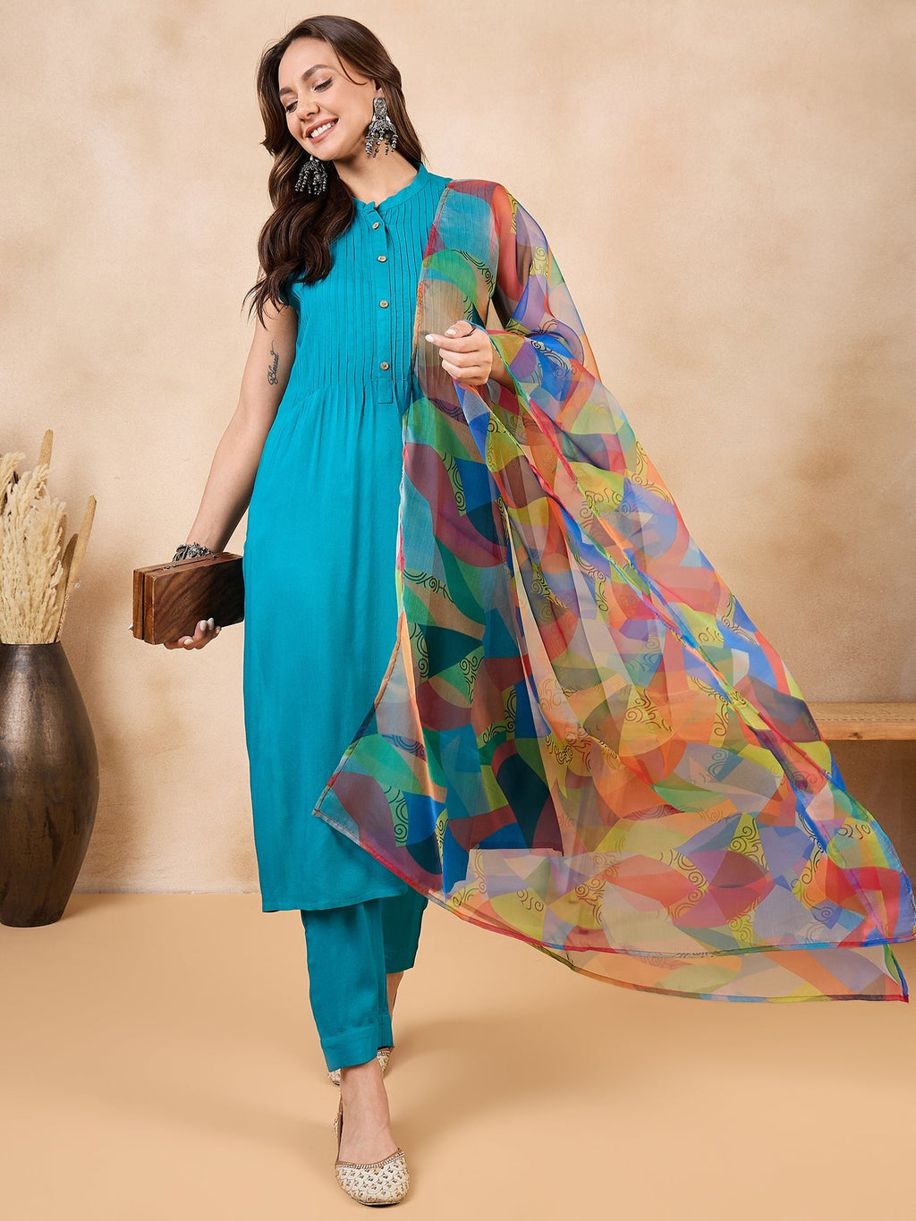 InWeave Green Big Abstract Print Organza Dupatta