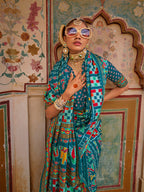 Monjolika Fashion Silk Patola Print Trendy Saree in Teal