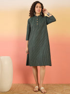 InWeave Dark Green Kantha Mandarin Button Dress - Distacart