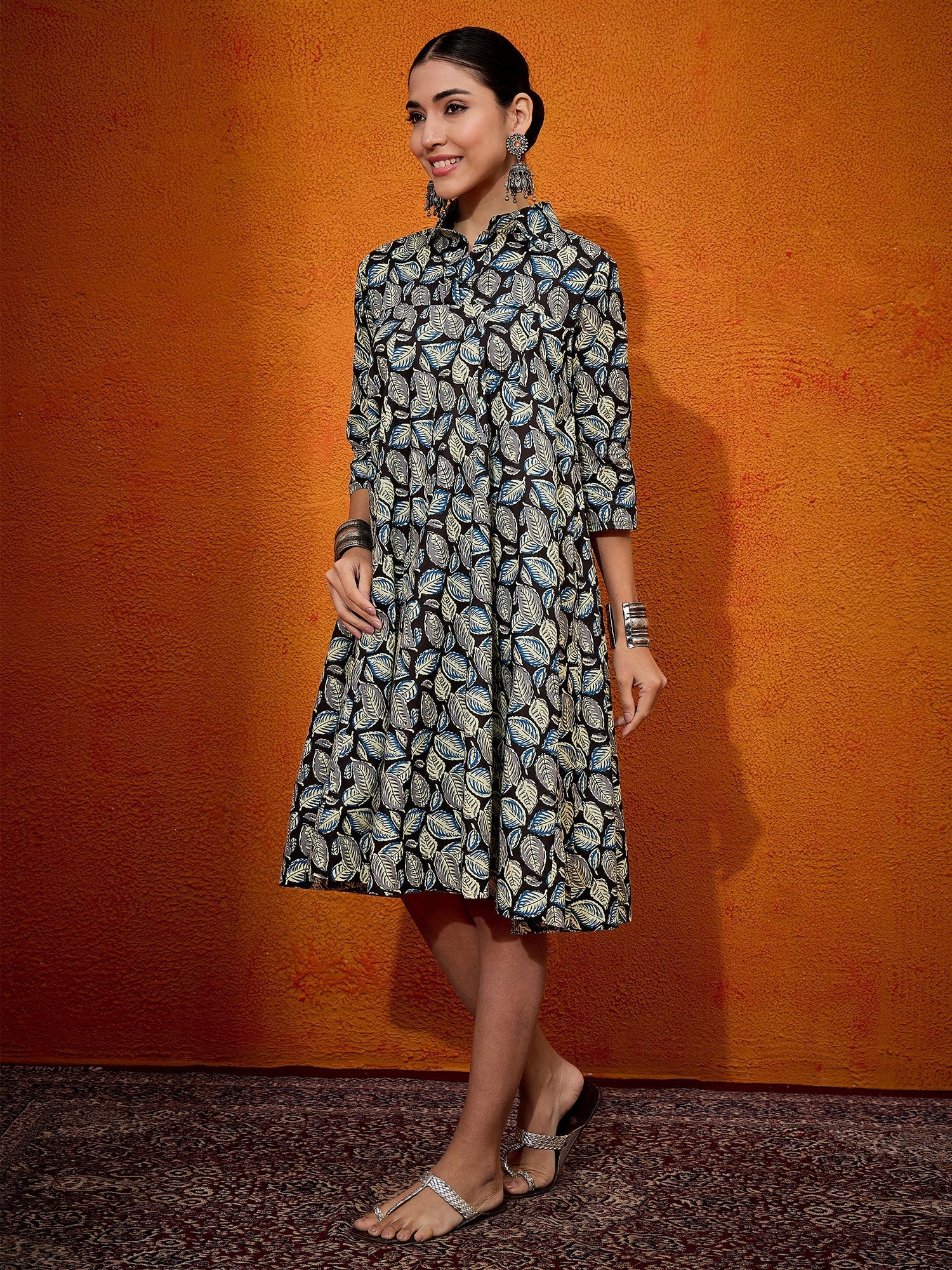 InWeave Black White Leaf Print Flared Dress - Distacart