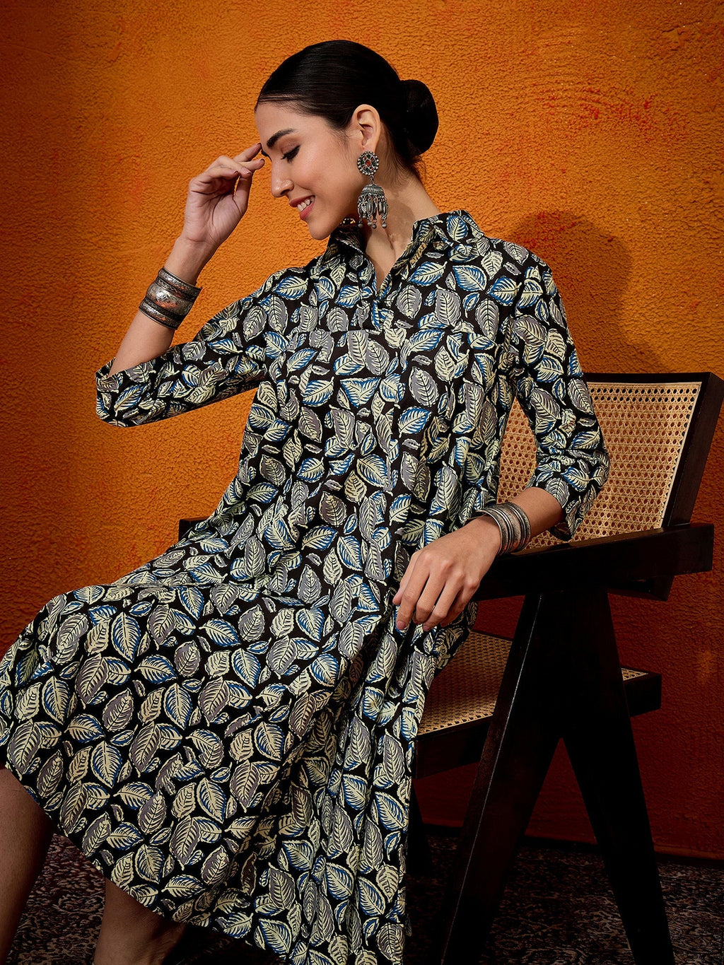 InWeave Black White Leaf Print Flared Dress - Distacart