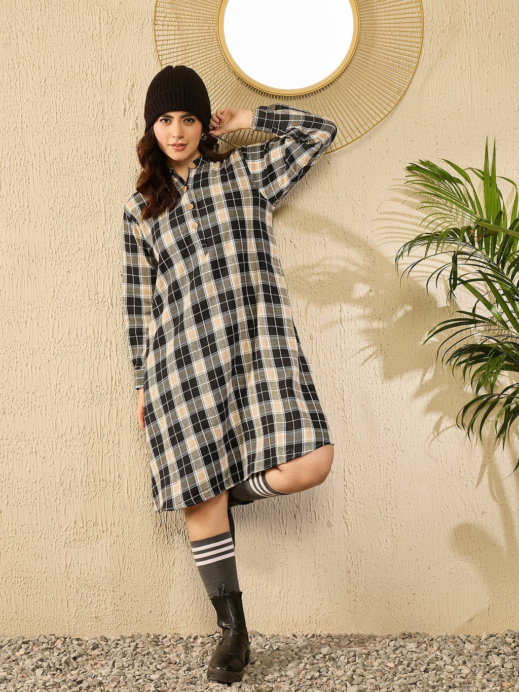 InWeave Black Beige Check Dress - Distacart