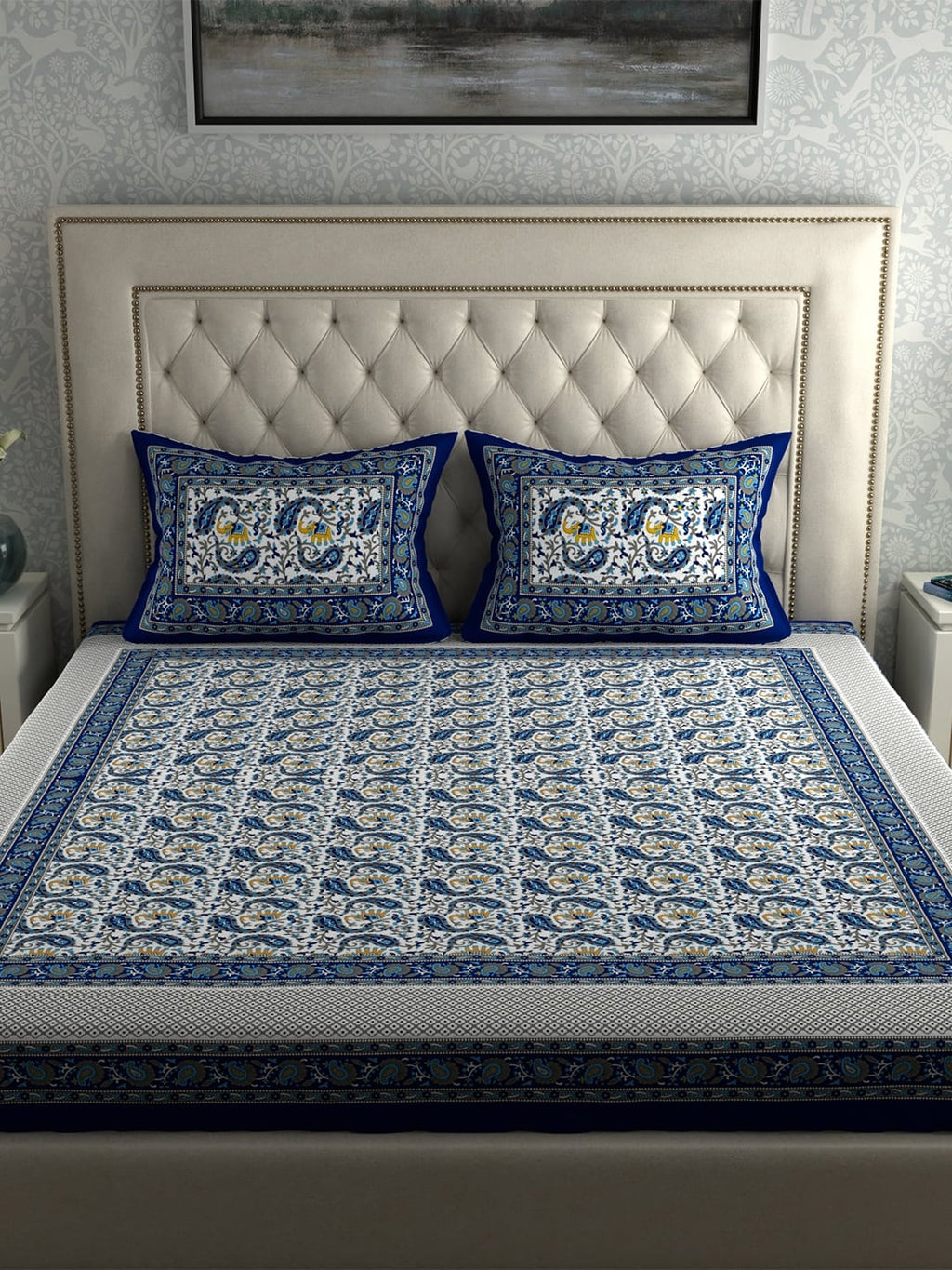 LA VERNE Blue & White Printed 104 TC Queen Bedsheet with 2 Pillow Covers
