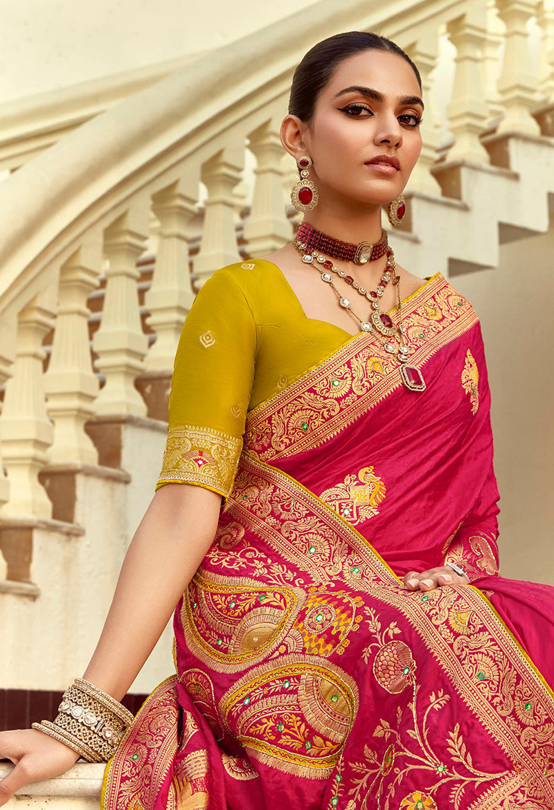Monjolika Fashion Silk Blend Weaving Rani Pink Traditional Saree