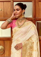 Monjolika Fashion Silk Blend Weaving Off White Traditional Saree