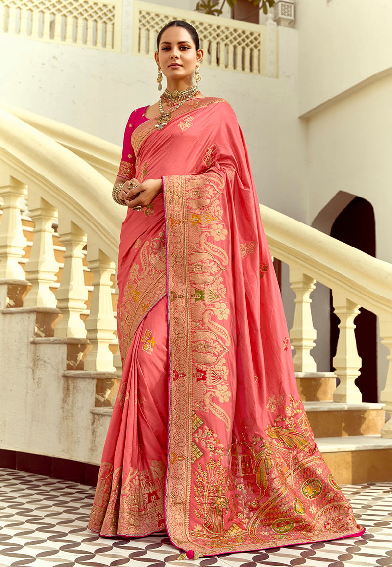Monjolika Fashion Silk Blend Weaving Salmon Traditional Saree