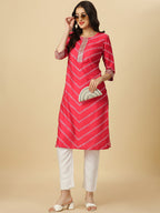 HERE&NOW Red & White Bandhani Printed Thread Work Kurta