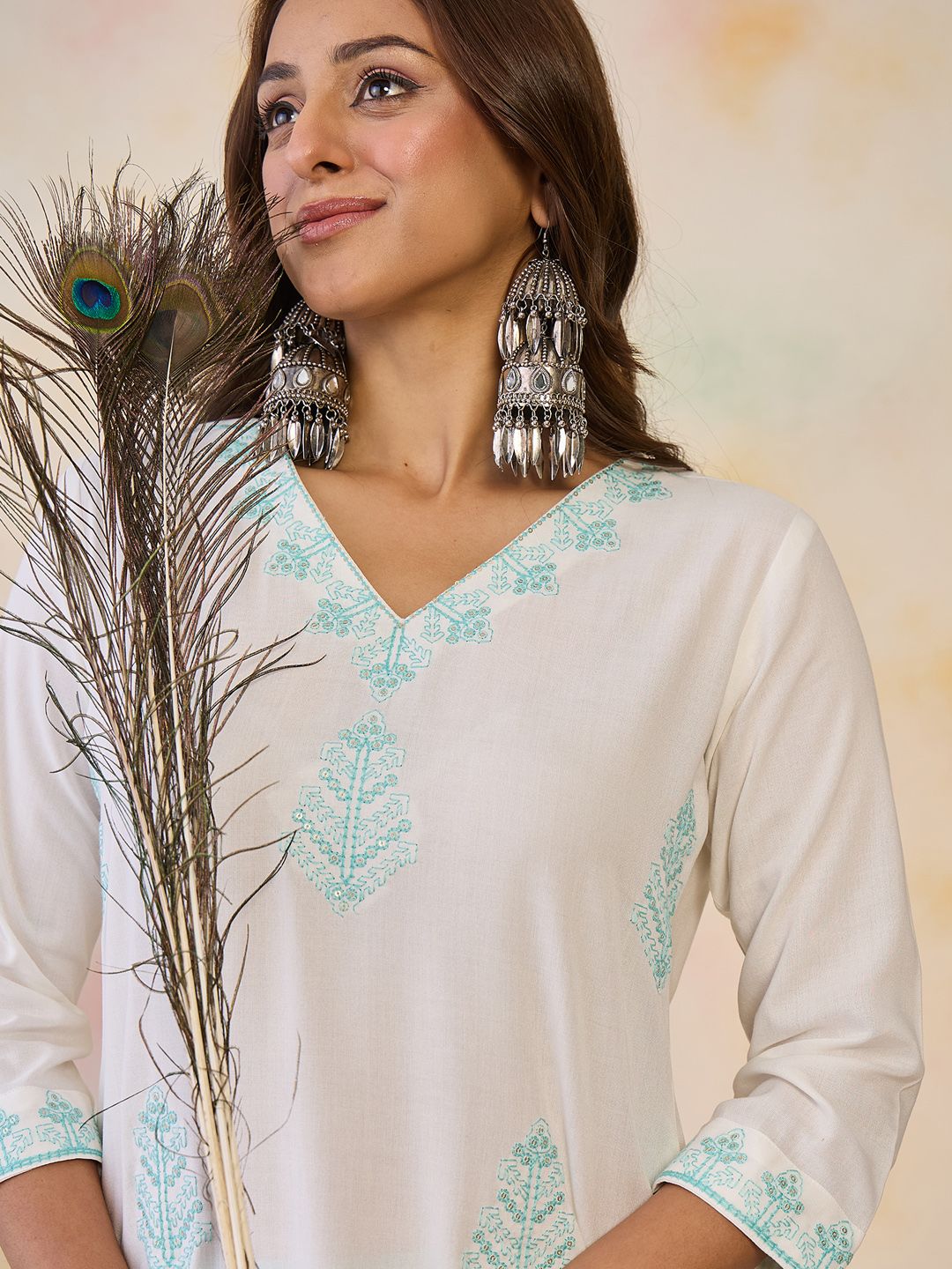 Indo Era Women Ethnic Motifs Embroidered Sequinned Floral Kurta - Distacart