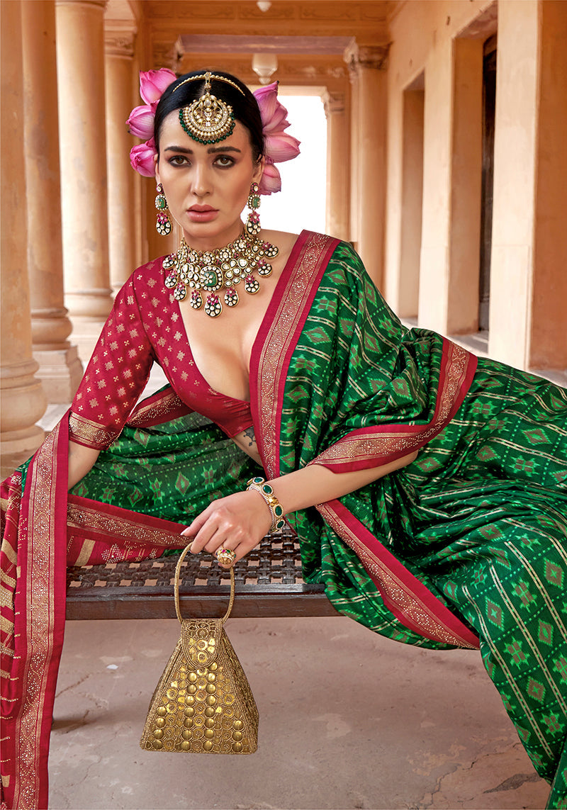 Monjolika Fashion Green Silk Blend Patola Print Classic Saree - Distacart