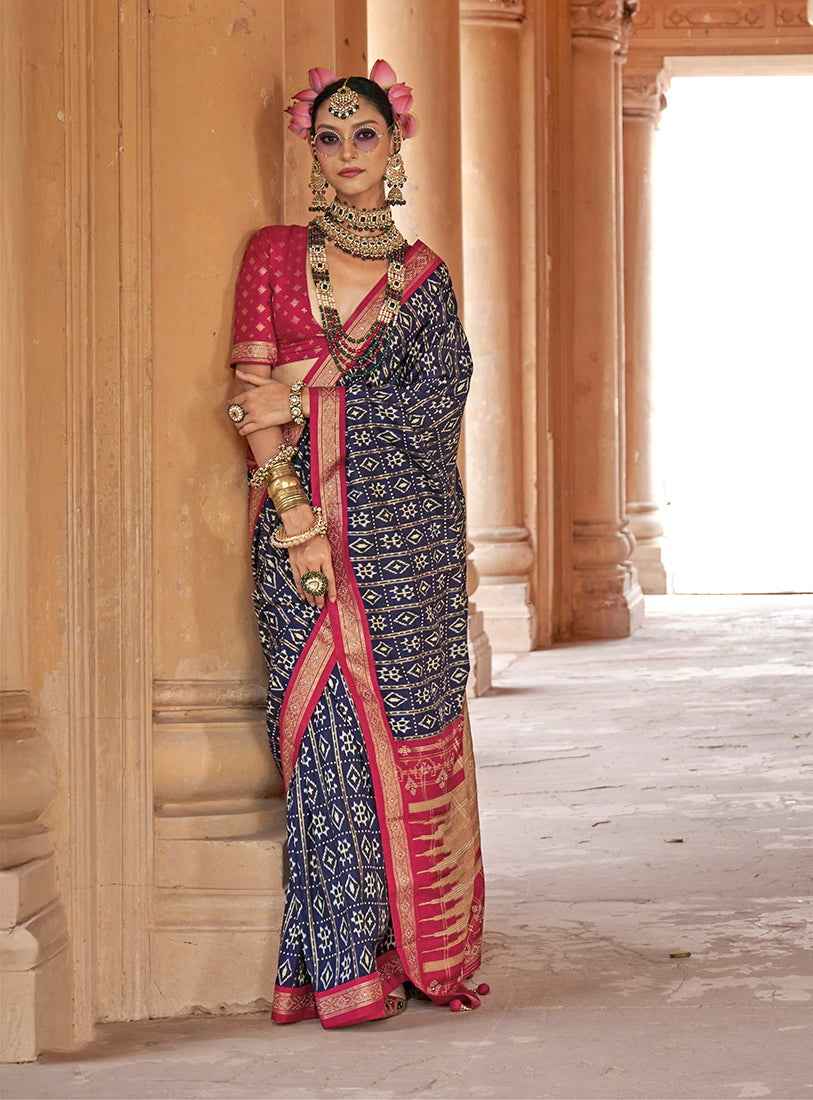 Monjolika Fashion Navy Blue Silk Blend Patola Print Classic Saree - Distacart