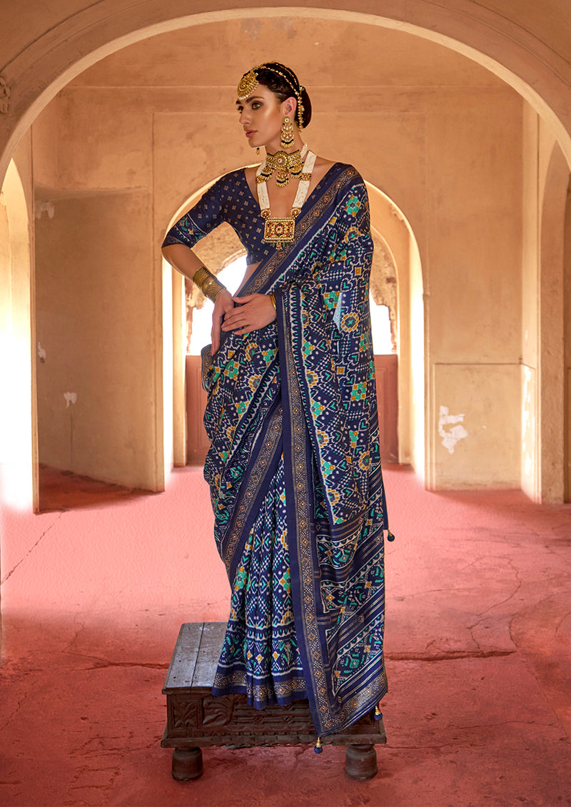 Monjolika Fashion Navy Blue Silk Patola Design Saree for Festival