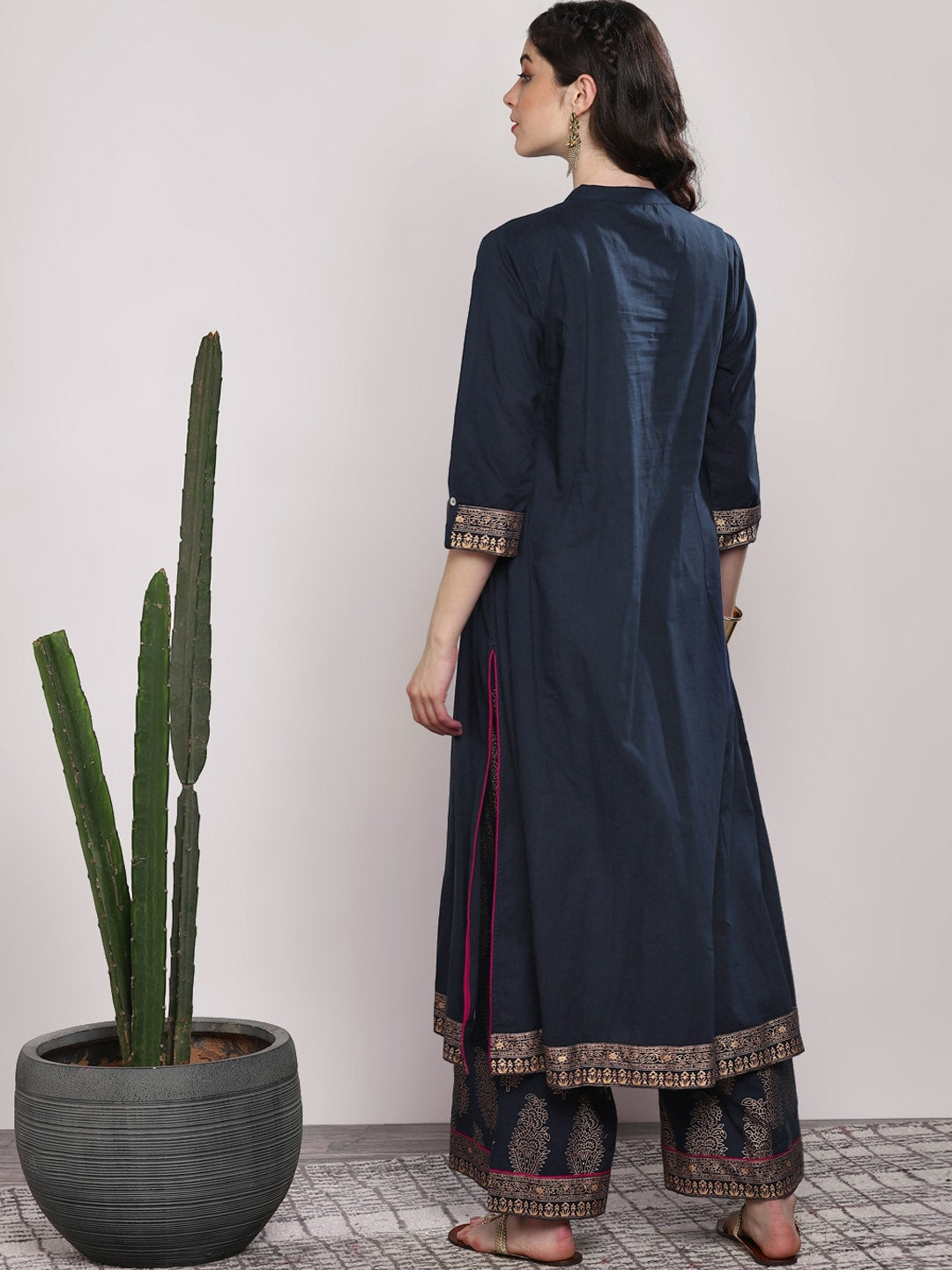 Sangria Women Navy Blue & Gold-Coloured Printed Kurta with Palazzos