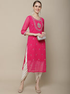 Sangria Women Ethnic Motifs Embroidered Floral Georgette Kurta