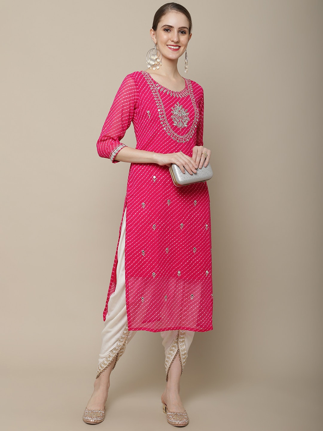 Sangria Women Ethnic Motifs Embroidered Floral Georgette Kurta