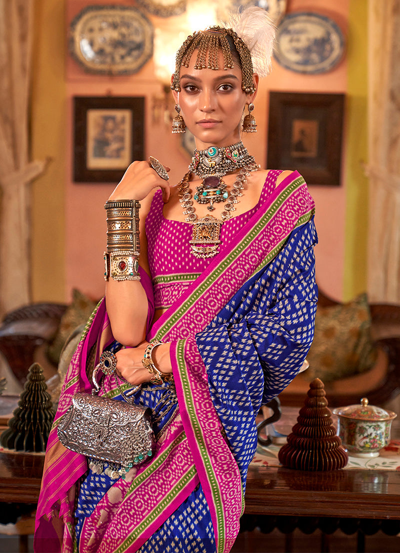 Monjolika Fashion Navy blue Patola Design Zari Work Traditional Silk Blend Saree - Distacart