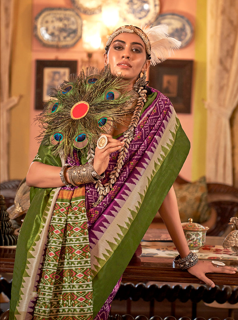 Monjolika Fashion Magenta & Olive Green Patola Design Zari Work Traditional Silk Blend Saree - Distacart