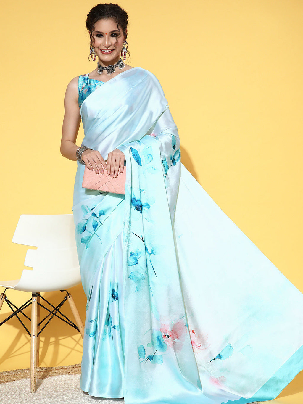 Saree Mall Floral with Printed Border Saree - Distacart