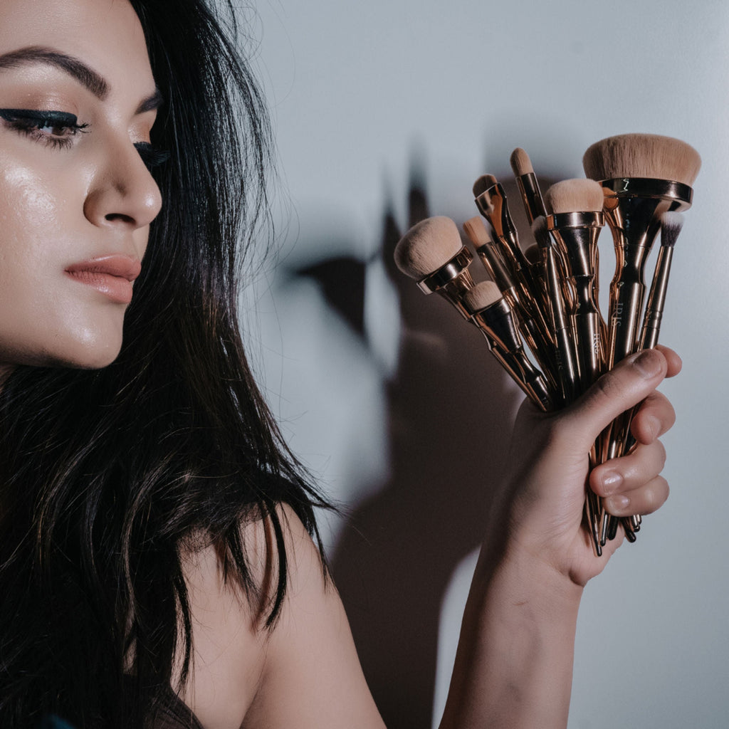 IRIS COSMETICS Luminous Face Brush Set